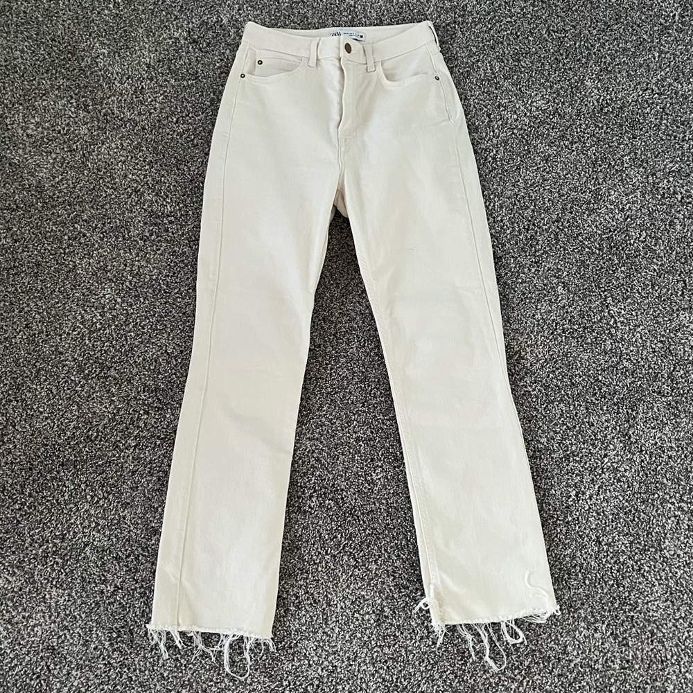 ZARA White-Cream Straight-leg Jeans